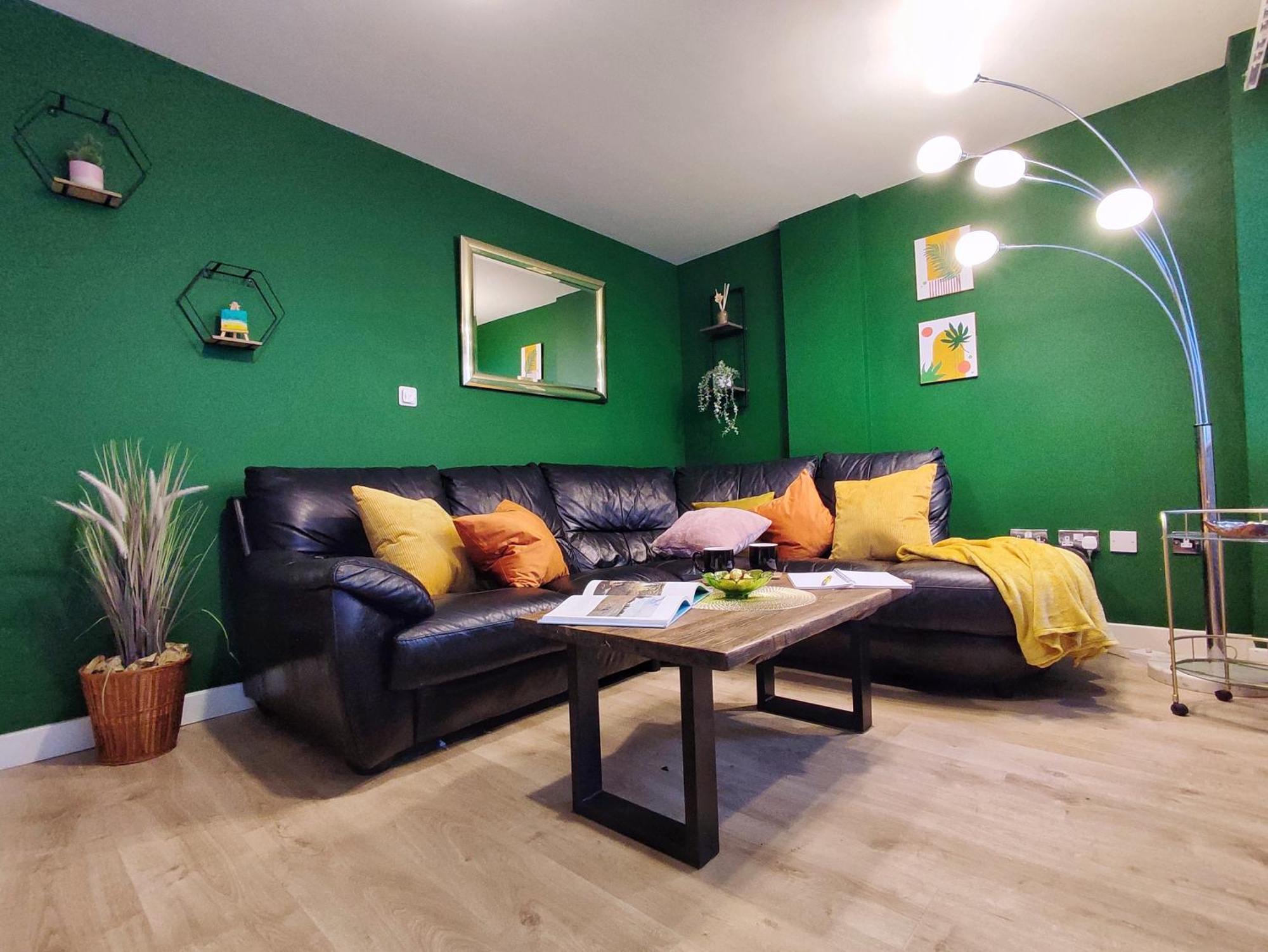 Duplex Apartment In Leeds With King Size Bed - Long Stay Rates Available Dış mekan fotoğraf